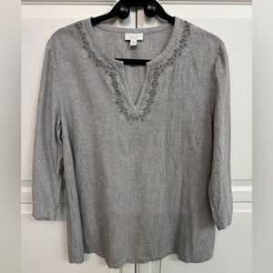 J. Jill Pure Jill embroidered peasant tunic with 3/4 sleeves. Size M.